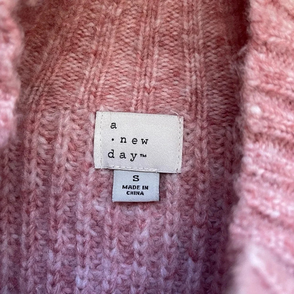 a new day Pink Cable Knit Mock Neck Oversized Tunic Sweater Small Women’s - Picture 9 of 11